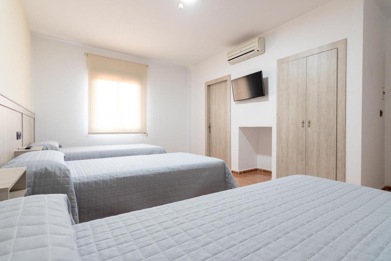 Hostal Vinuela San Pedro de Merida Dış mekan fotoğraf