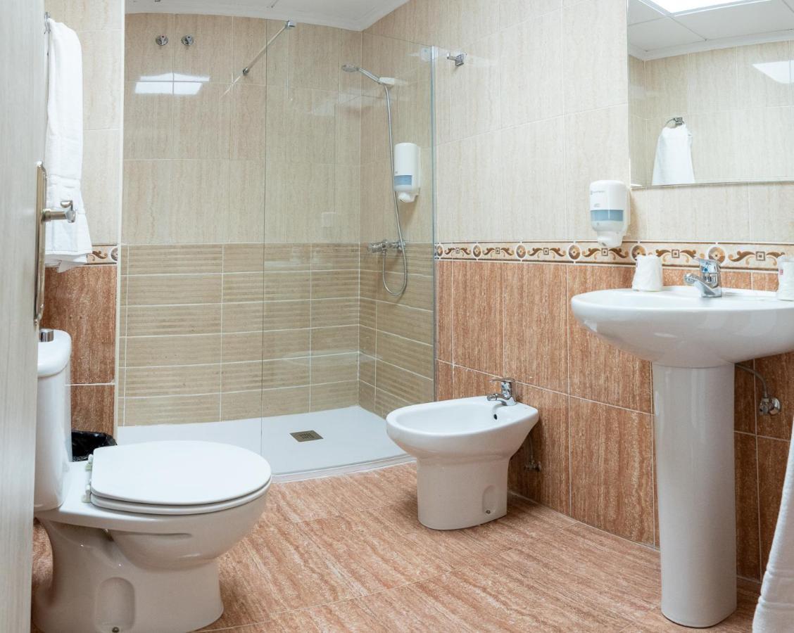 Hostal Vinuela San Pedro de Merida Dış mekan fotoğraf