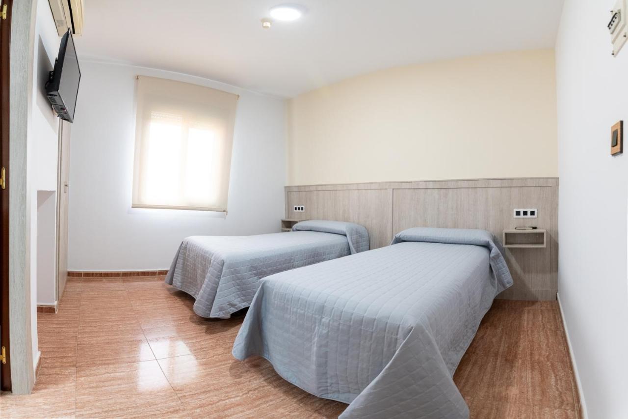 Hostal Vinuela San Pedro de Merida Dış mekan fotoğraf
