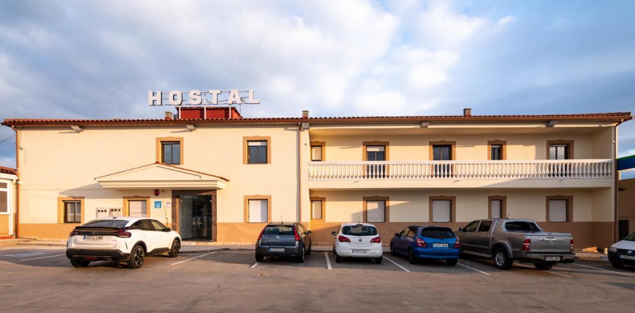 Hostal Vinuela San Pedro de Merida Dış mekan fotoğraf