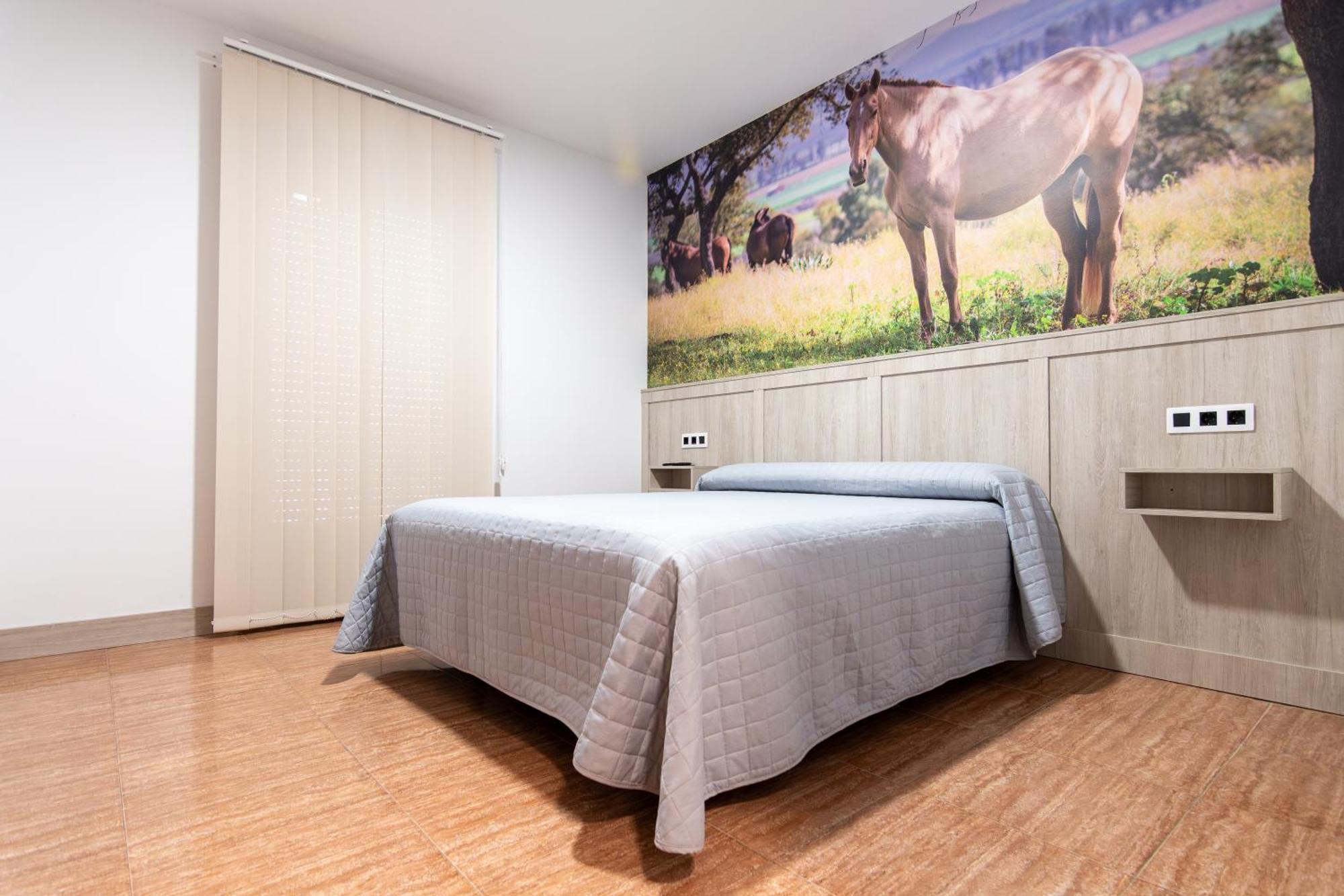 Hostal Vinuela San Pedro de Merida Dış mekan fotoğraf